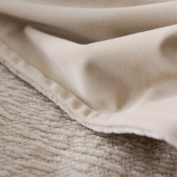 Amanda Chenille Blankets Jacquard Blanket